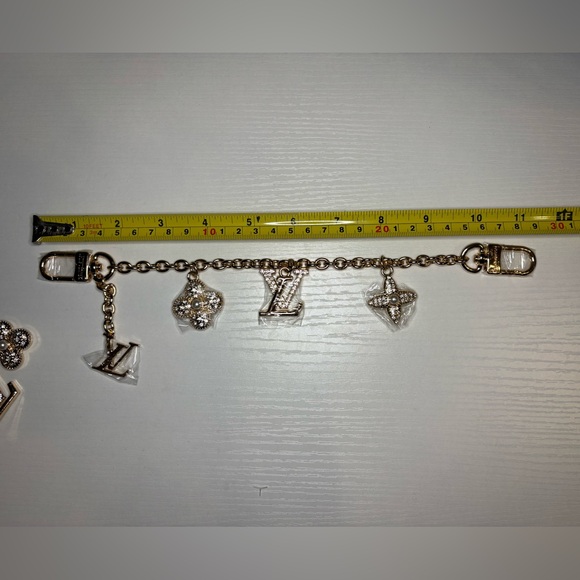 Novelty Bag Chain - Picture 9 of 10